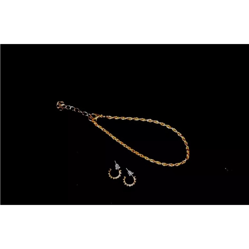 Chic Gold Chain Bracelet and Studded Hoop Earrings